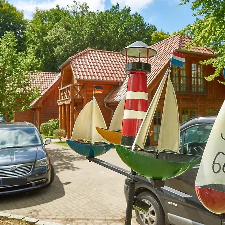 Strandschloesschen Sellin - Haushaelfte 1 Exterior photo