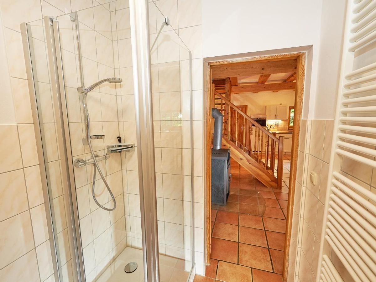 Holiday home Strandschloesschen - Haushaelfte 1 Sellin (Rugen)